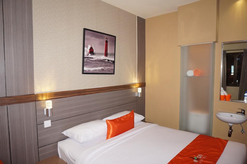 Ekon Hotel ジョグジャカルタ 部屋 写真