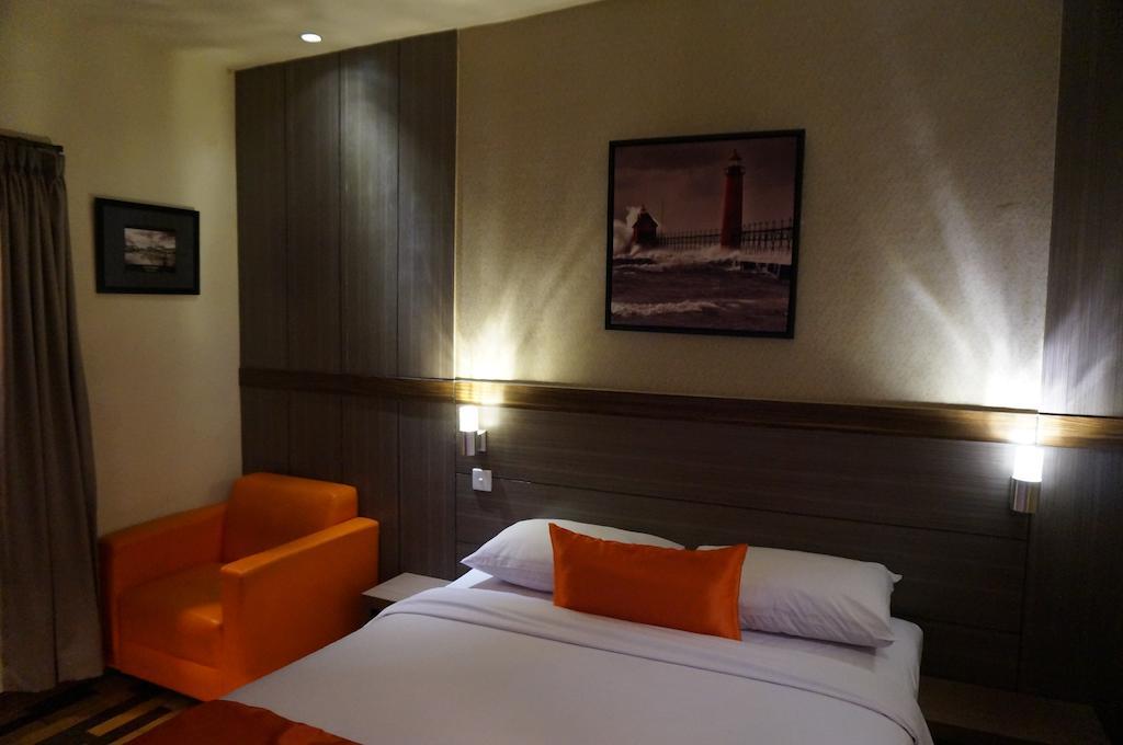 Ekon Hotel ジョグジャカルタ 部屋 写真