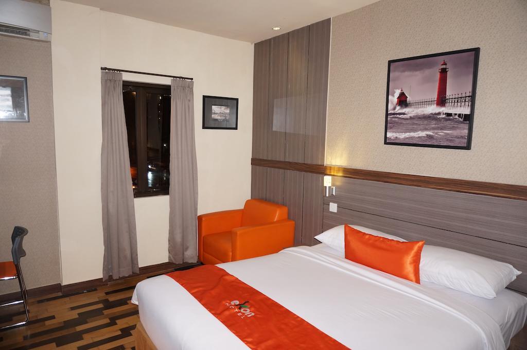 Ekon Hotel ジョグジャカルタ エクステリア 写真